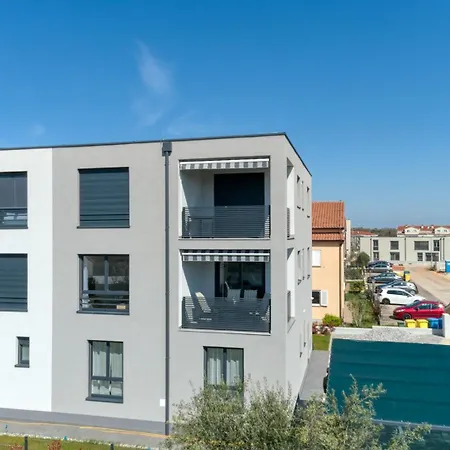 Monika&jozsef 3* Пореч