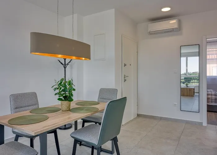 Monika&jozsef Гостевой дом Пореч